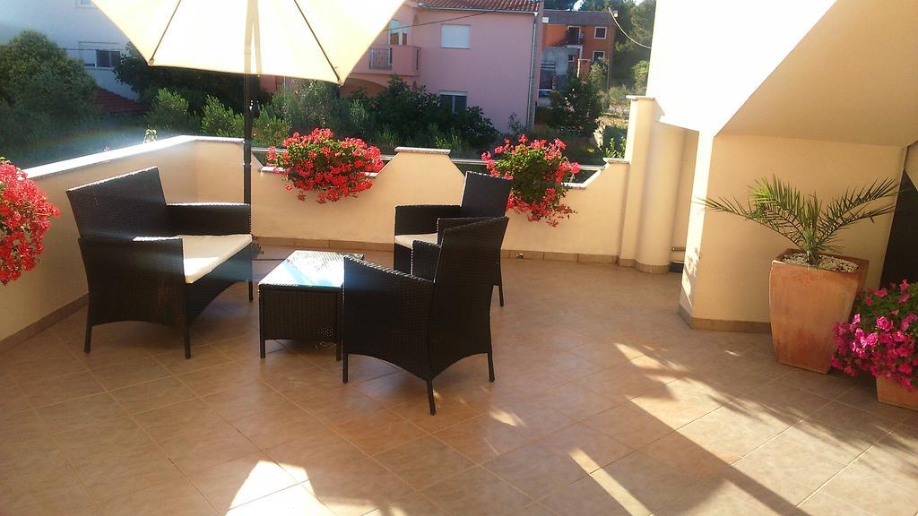 Apartments Danijela Задар Экстерьер фото