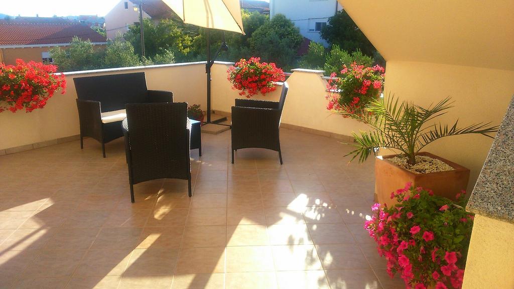 Apartments Danijela Задар Экстерьер фото